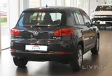 Volkswagen - Tiguan TSI / 2.0 L